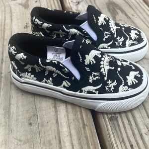 🦕🦖 Tommy Bahama Glow in the Dark  Dino Sneakers SZ 5